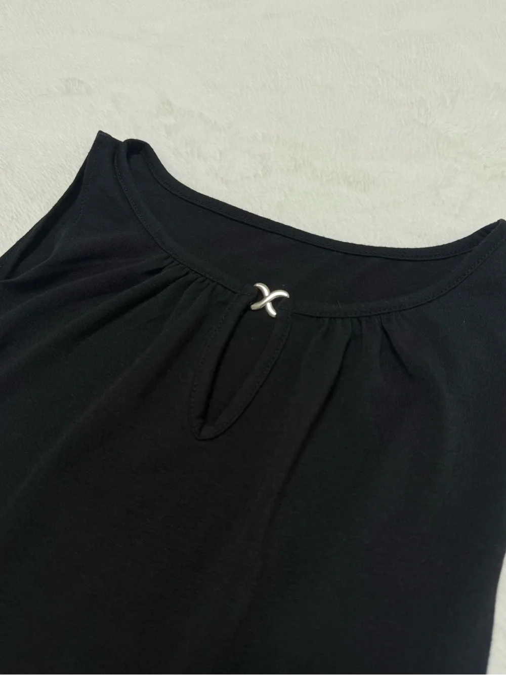 Sleeveless Keyhole Tank Top with Silver Accent Black Size XXS EUC UPCYCLED - Picture 6 of 6